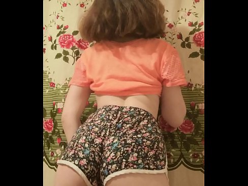 ❤️ Vogëlushja e re seksi duke zhveshur pantallonat e shkurtra në kamera ❌  Seks në pornografi sq.pornsos-com.ru ❌️